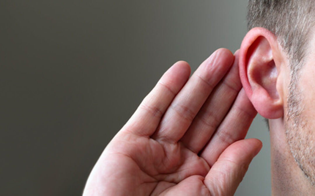 Perte d’audition : causes, signes et solutions pour mieux entendre